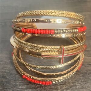 Tamina Chic Gold and Red Bracelet Set